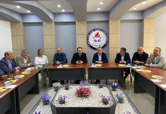 Genel Bakanmz Mehmet ahin ve Ynetim Kurulumuz KKTC Kamu-Sen'i ziyaret etti