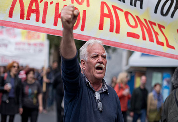 Yunanistan'da 24 saatlik byk grev