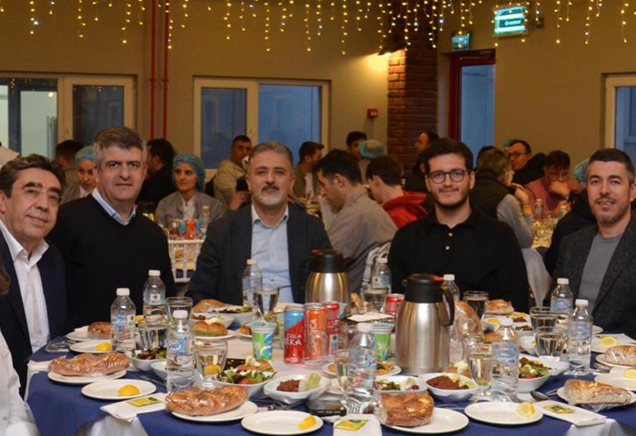 Genel Ba�kan�m�z G�lpolat, Geleneksel CCC �ftar Program�na Kat�ld�