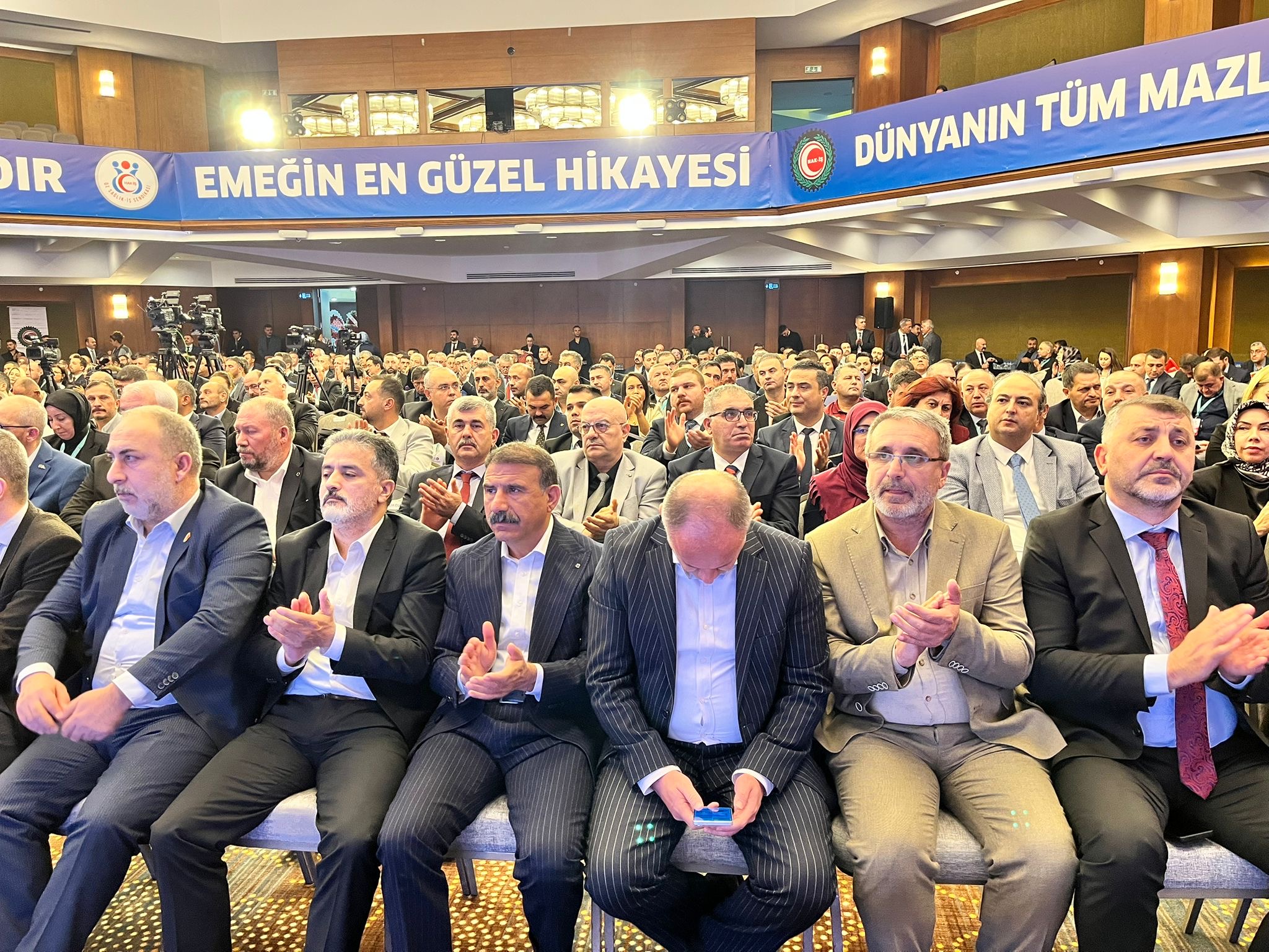 Genel Bakanmz Ramazan Glpolat, z Salk- Sendikas 3. Olaan Genel Kuruluna Katld