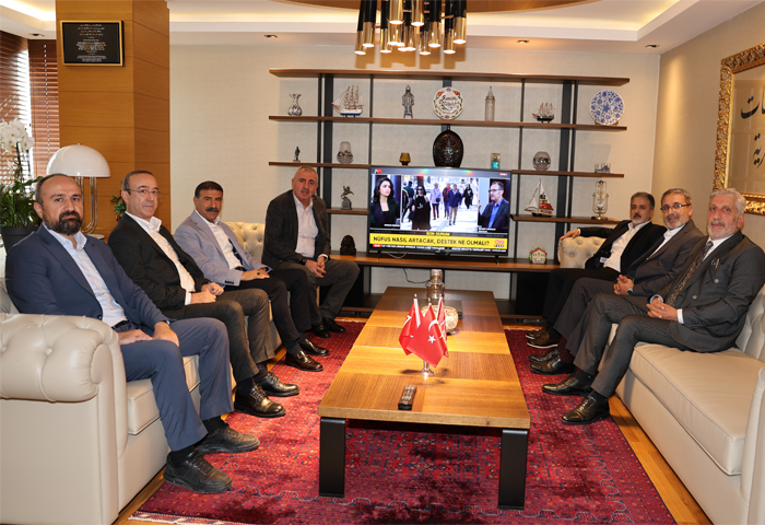 Hizmet- Sendikas Heyetinden Genel Bakanmza Ziyaret