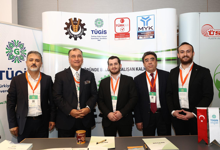 G�lpolat,11. S�rd�r�lebilir G�da Zirvesi'ne kat�ld�