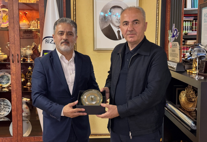 Genel Ba�kan�m�z Ramazan G�lpolat�tan Rize Belediye Ba�kan� Rahmi Metin�e Ziyaret