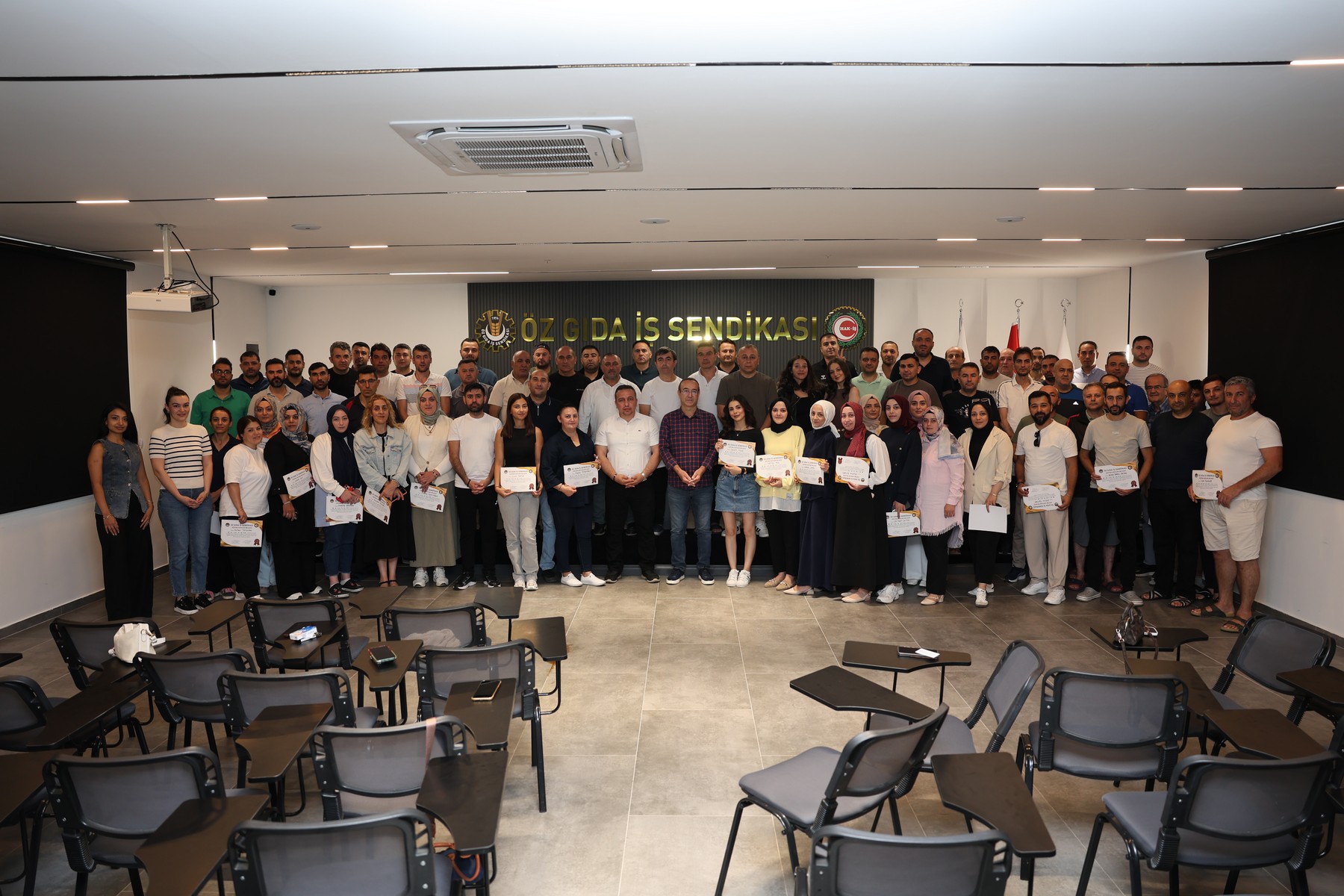Gebze ube Eitim Program Baaryla Tamamland