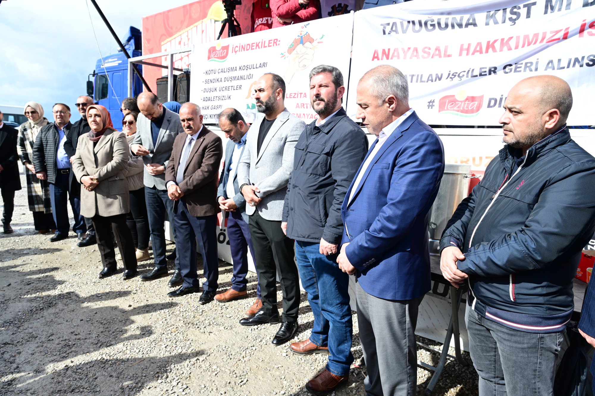 Hak- Genel Bakan Arslandan Grevdeki Lezita ilerine Destek Ziyareti