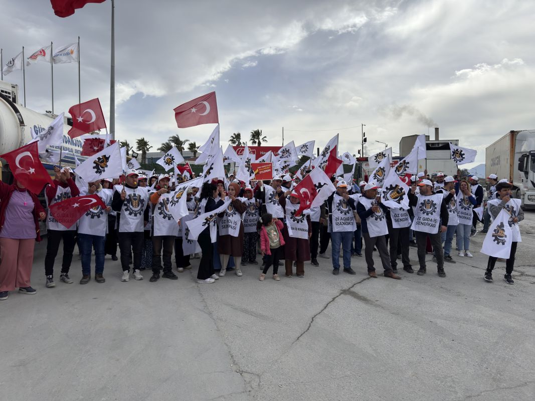 zmir Kemalpaa lesinde faaliyet gsteren Abalolu Lezita Gda ileri Greve Balad