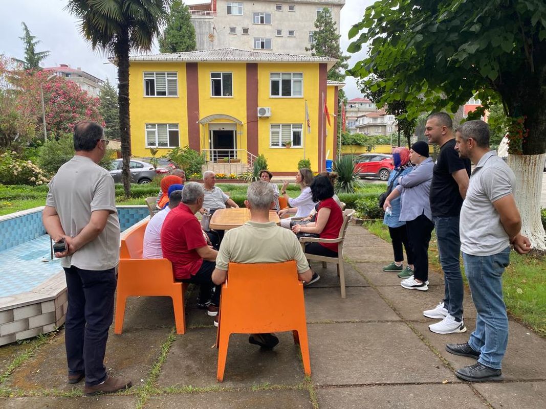 Kadn Komitemizden aykur ay Fabrikalarna ziyaret