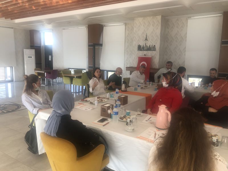 ​Sendikal Farkndalk ve Kapasite Artrma projemizin ikinci eitim programn Sakarya ubemizde gerekletirdik!