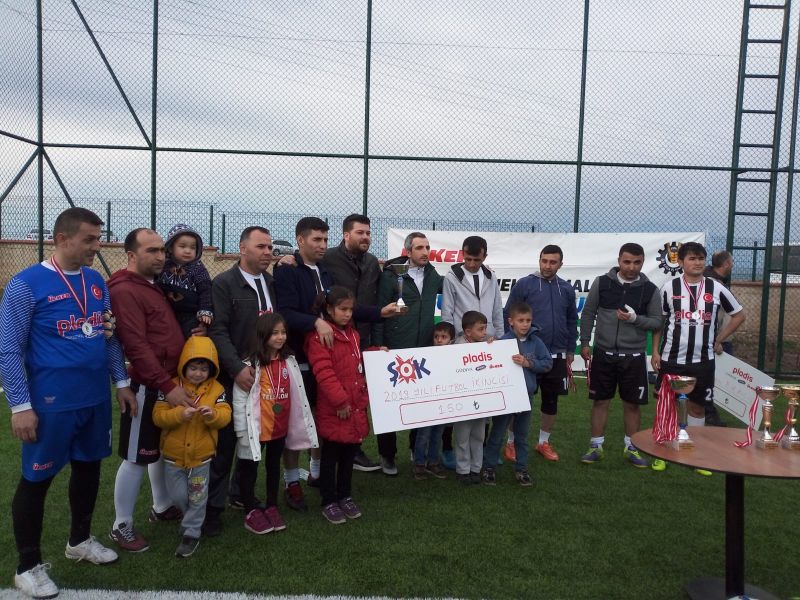 lker Biskvi Futbol Turnuvas ampiyonu Ankara Gc