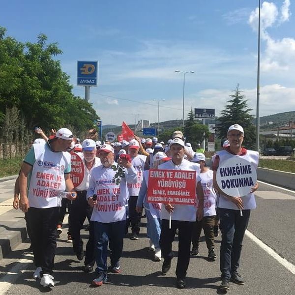 Emek ve adalet yrynn 7. gnnde Gebze ubemizden destek geldi