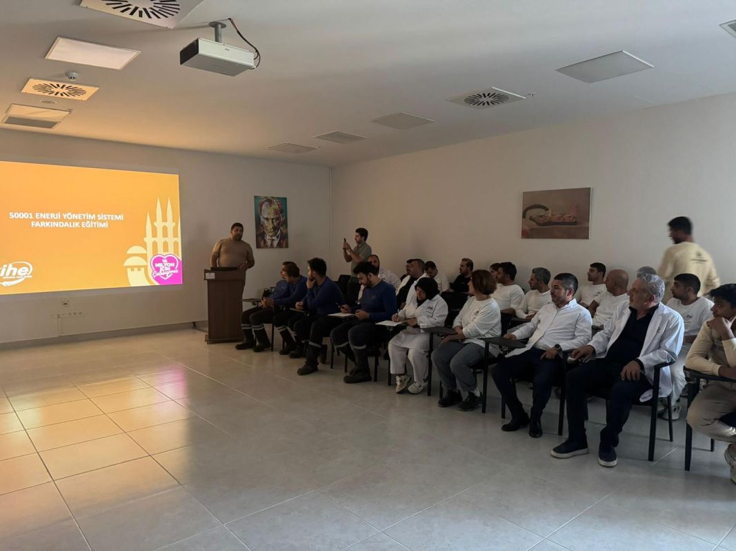 Genel Bakan Yardmcmz Hanerolundan stanbul Halk Ekmek Fabrikalarna Ziyaret