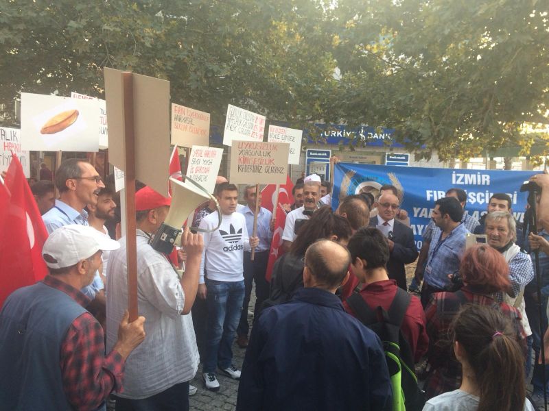 Sendikamz frn iilerinin alma koullarn protesto eylemine destek verdi