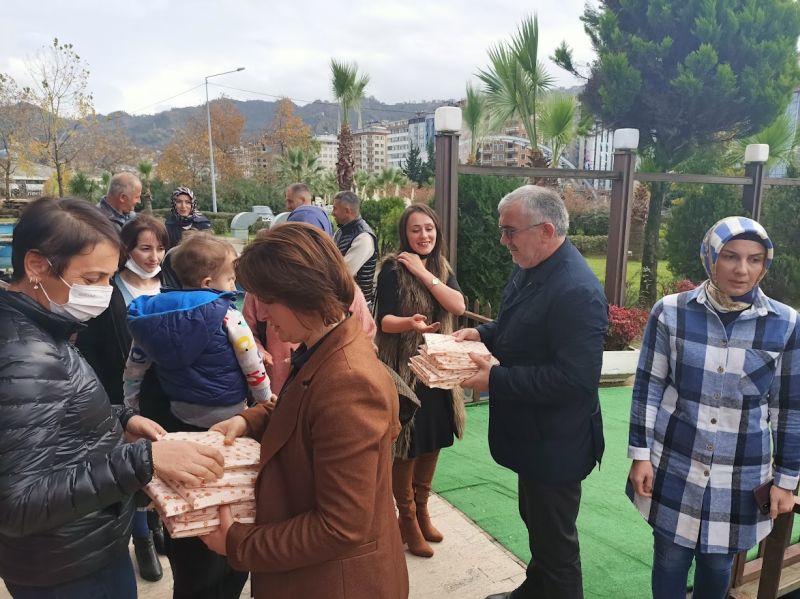 Rize ubemiz Kadn yelerimizle bir araya geldi