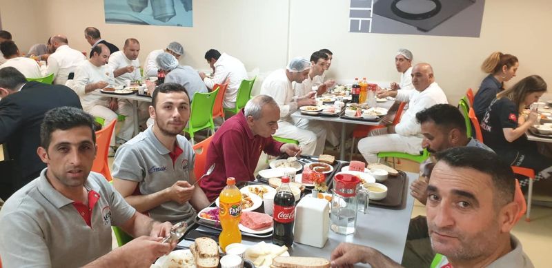 Genel Bakan Yardmcmz Halil ukutli, Unma iftar yemeine katld