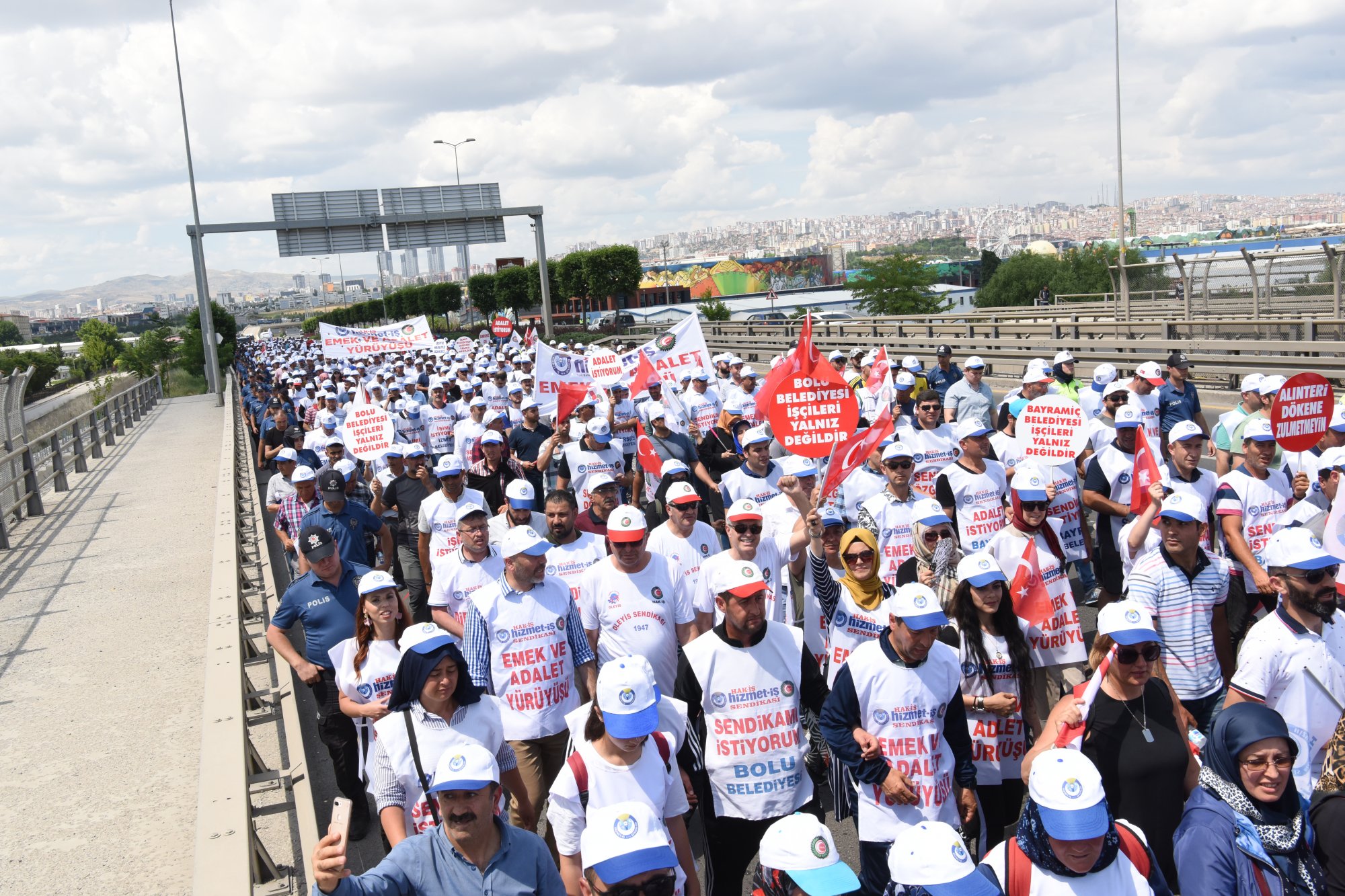 Emek ve Adalet Talebimizi CHP nnde Haykrdk