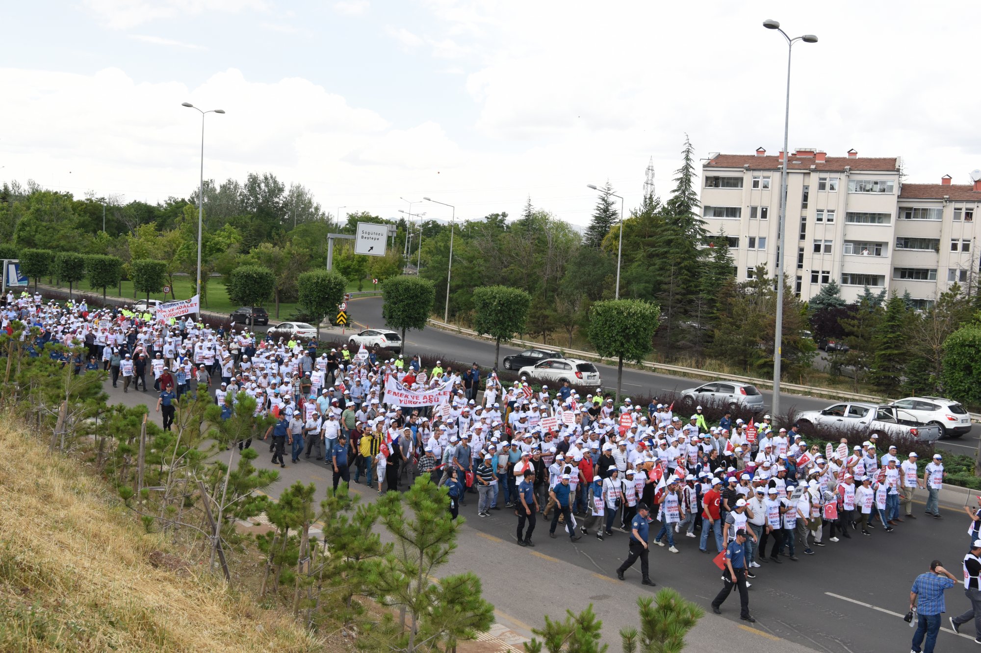 Emek ve Adalet Talebimizi CHP nnde Haykrdk