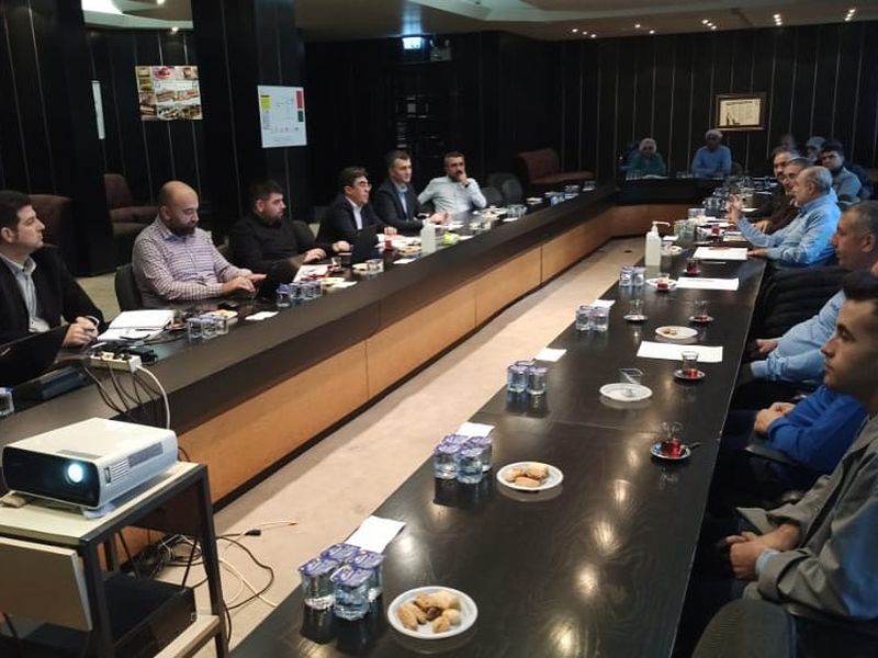 Adana Marsa Yağ fabrikasında Endüstriyel İlişkiler Kurulu toplantısı