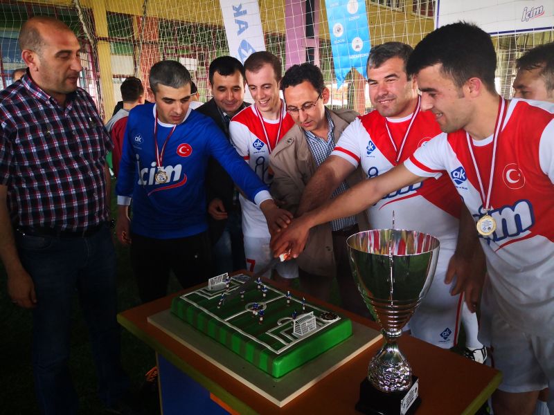 Ak Gda Karaman Futbol Turnuvas dev final ile sona erdi