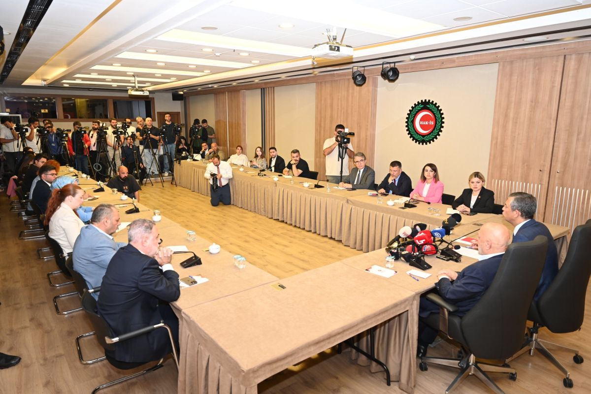 CHP HEYETNDEN HAK-ޒE ZYARET