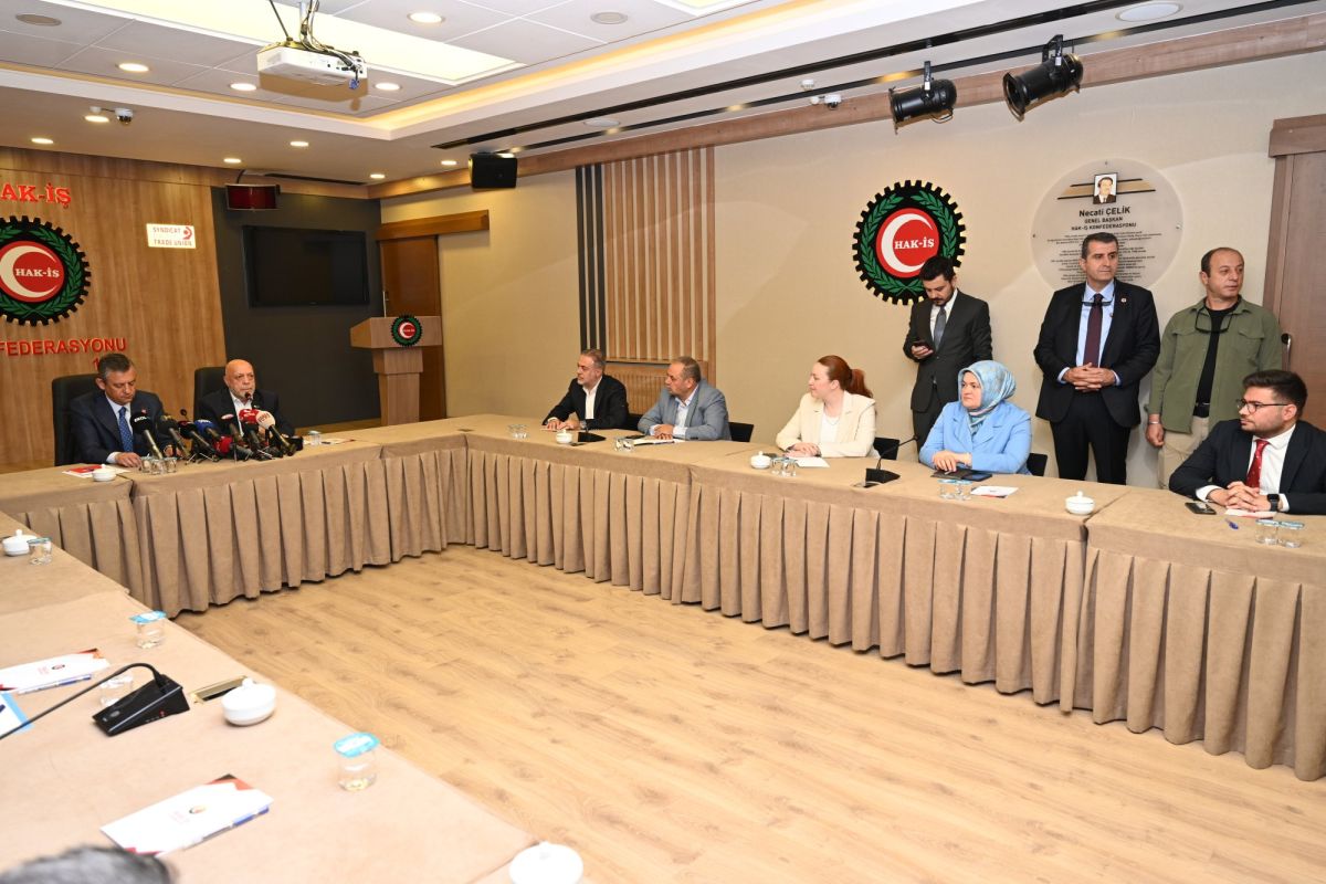 CHP HEYETNDEN HAK-ޒE ZYARET