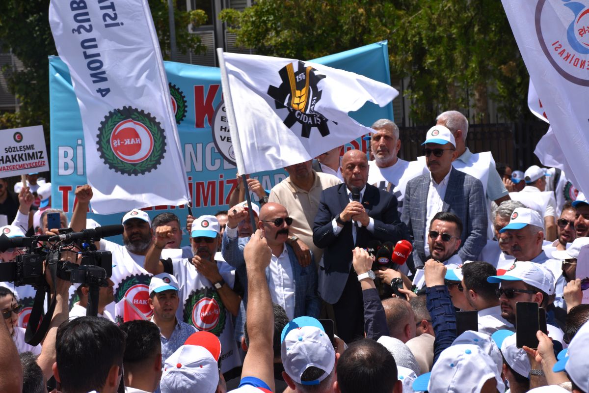 HAK-ޒTEN HAZNE VE MALYE BAKANLIINA KP YRY: EMEKLER BEKLYOR, SZLEME GECKMESN