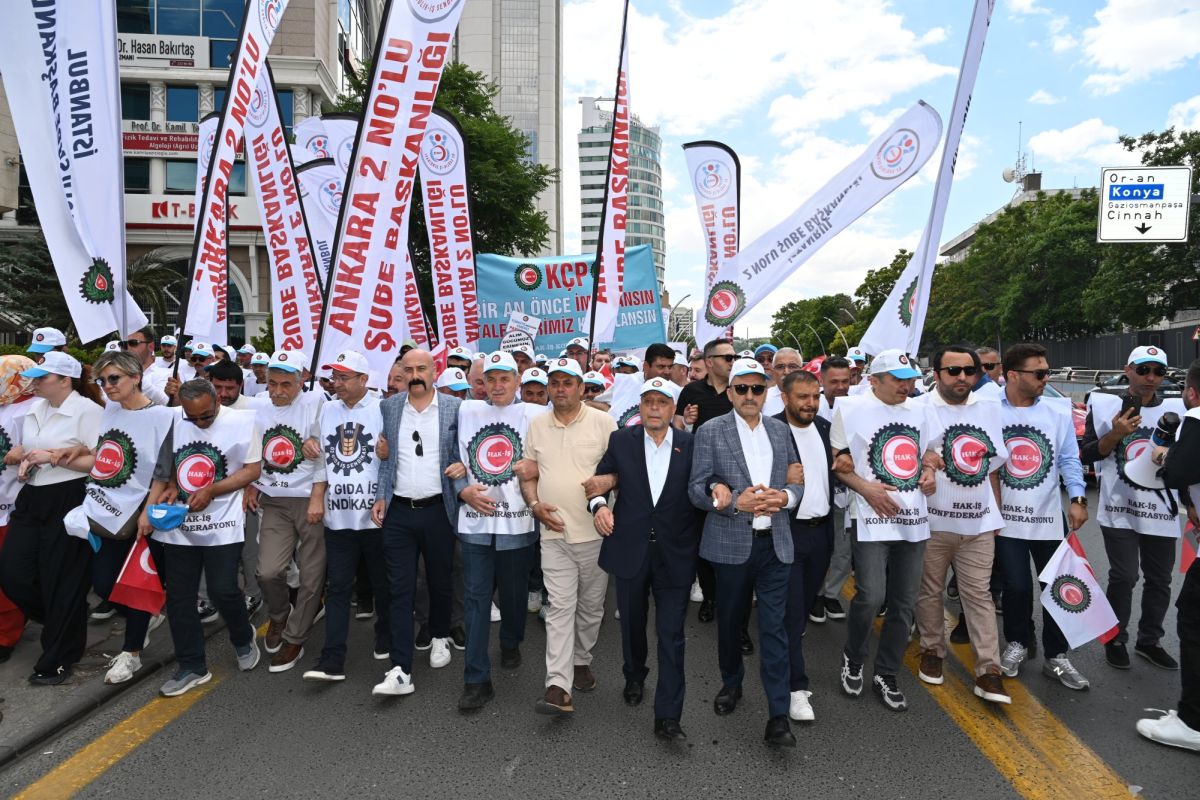 HAK-ޒTEN HAZNE VE MALYE BAKANLIINA KP YRY: EMEKLER BEKLYOR, SZLEME GECKMESN