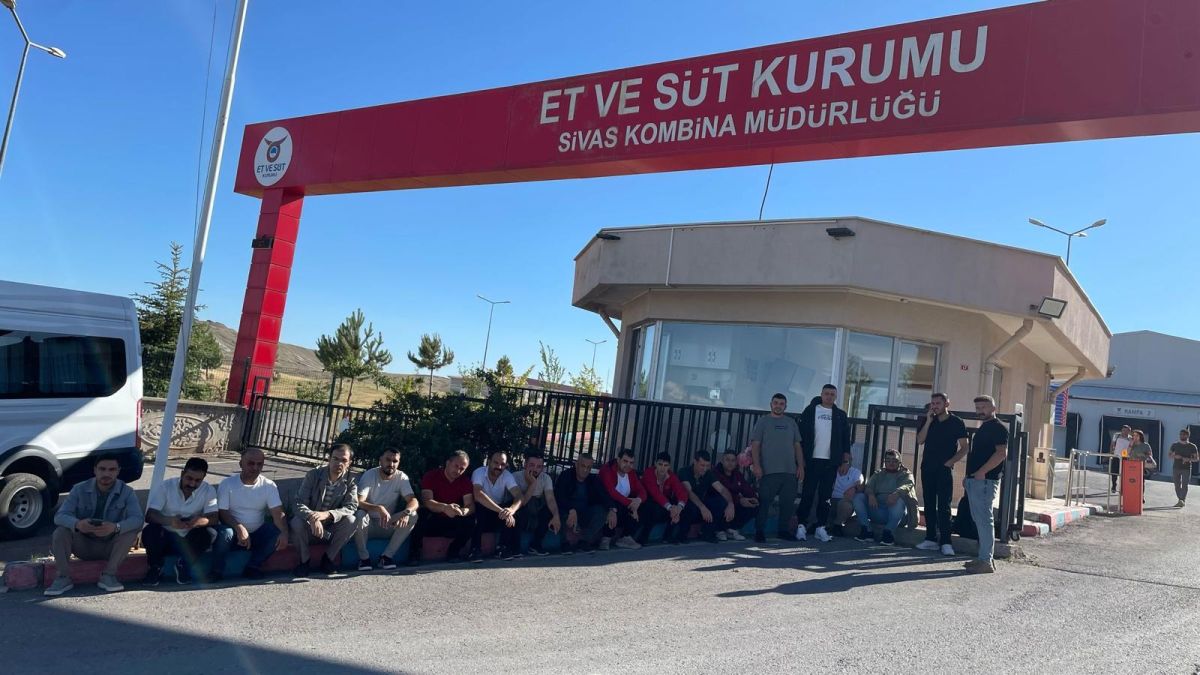 ehitlerimizi Andk, Taleplerimiz in Tek Yrek Olduk