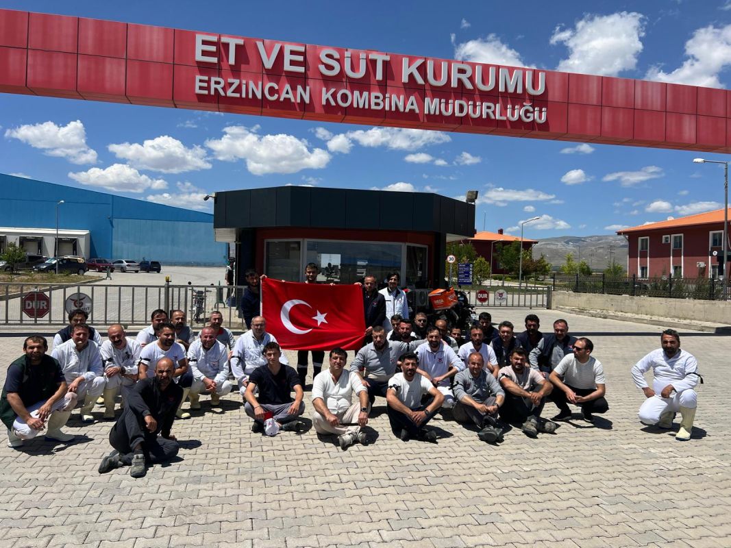 ehitlerimizi Andk, Taleplerimiz in Tek Yrek Olduk