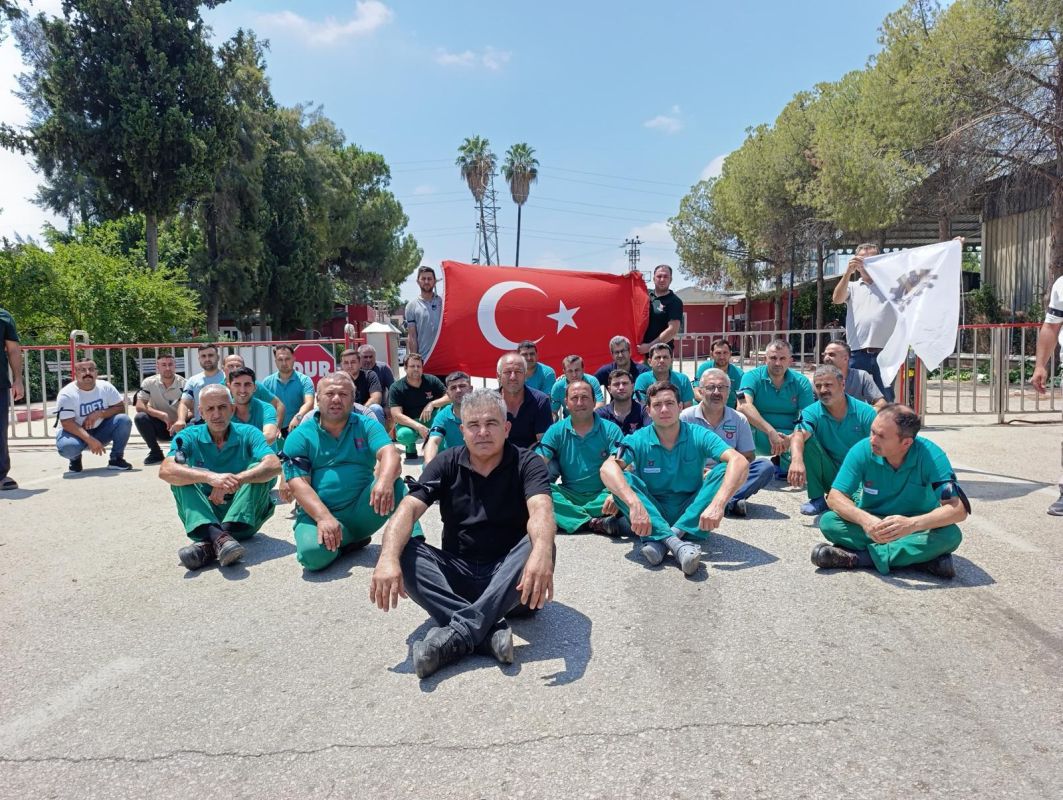 ehitlerimizi Andk, Taleplerimiz in Tek Yrek Olduk